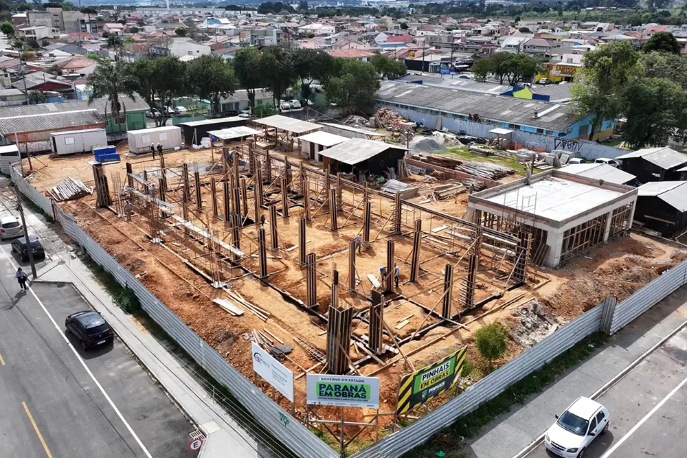 Nova USF Jardim Cláudia avança com investimento de R$ 6 milhões para modernizar a saúde em Pinhais 6 obras usf jardim claudia vigas e pilares foto pmp 1