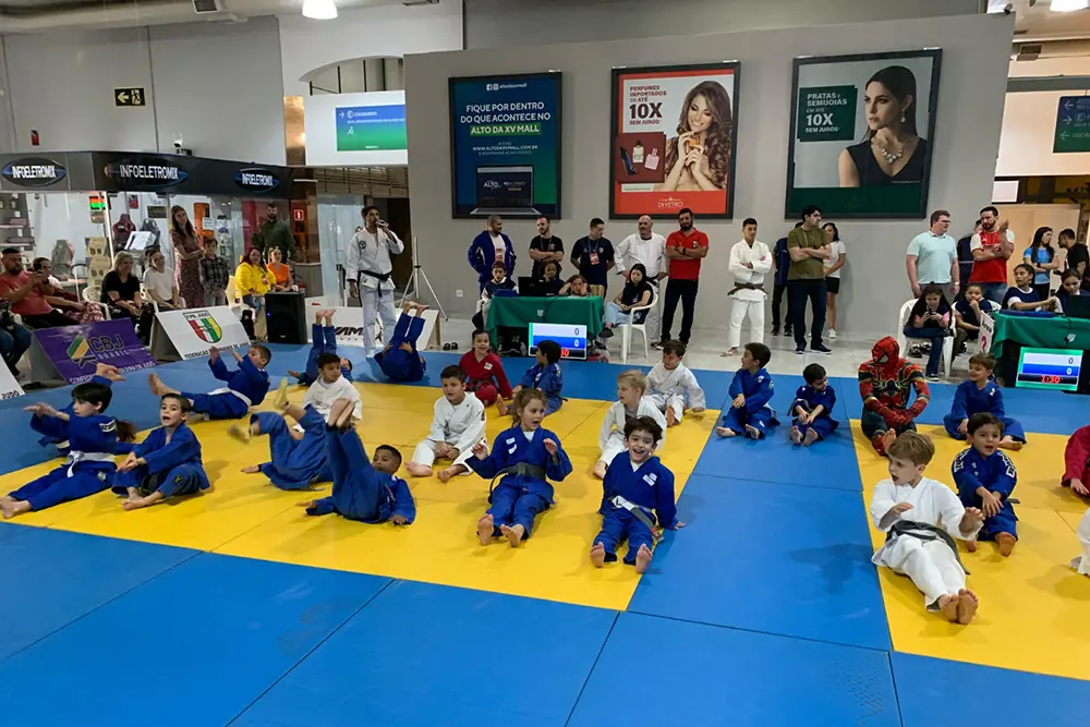 Shopping de Curitiba receberá 250 crianças em festival de judô 3 Alto-da-XV-Mall-2ºFestival-de-Judo