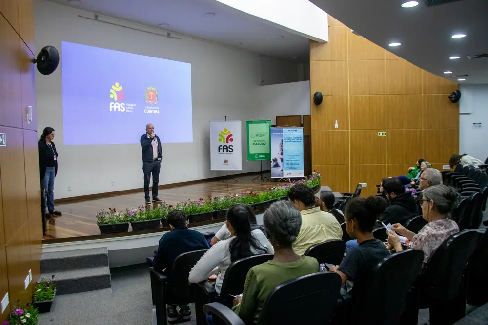 FAS incentiva adesão ao Família Acolhedora em Curitiba como alternativa ao acolhimento institucional 4 familia acolhedora