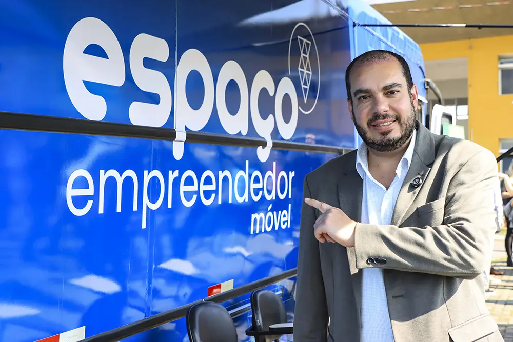 Mês Empreendedor em Curitiba: Feira de Quitação de Dívidas e Jornada do Imigrante em destaque na programação 2 paulo martins