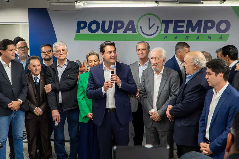 Poupatempo Paraná é inaugurado em Curitiba com 200 serviços estaduais 1 poupatempo