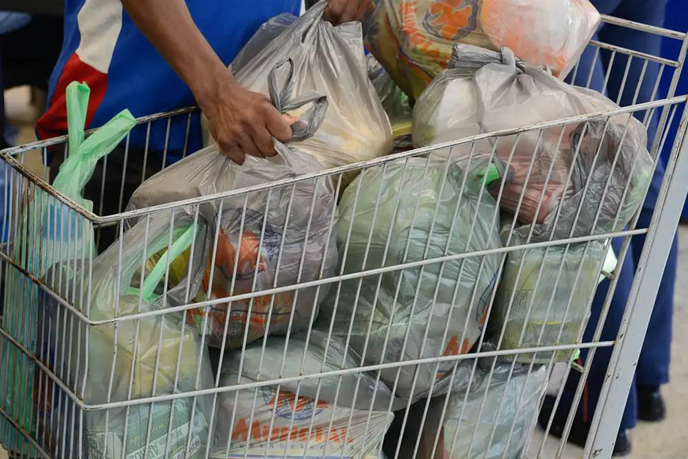 Inmetro encontra 3,7 mil irregularidades em produtos da cesta básica durante operação nacional 2 produtos da cesta básica