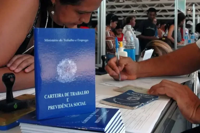 mercado de trabalho