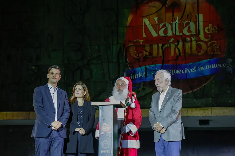 Natal Curitiba 2025 inicia com previsão de injetar R$ 440 milhões na economia 3 natal curitiba 01