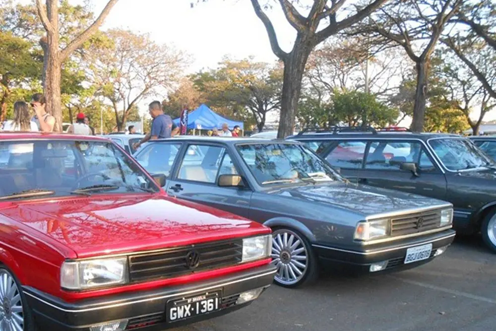 PEC que isenta do IPVA veículos com mais de 20 anos segue para promulgação 6 PEC que isenta do IPVA