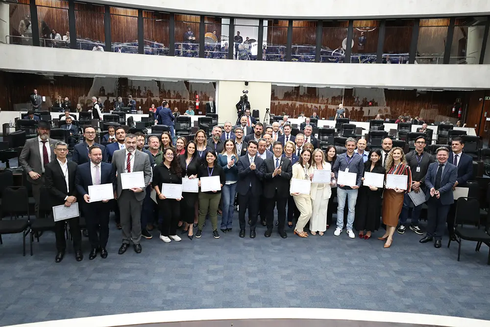 Alep é o único Parlamento do Brasil com 100% de Transparência; Servidores Homenageados 1 alep