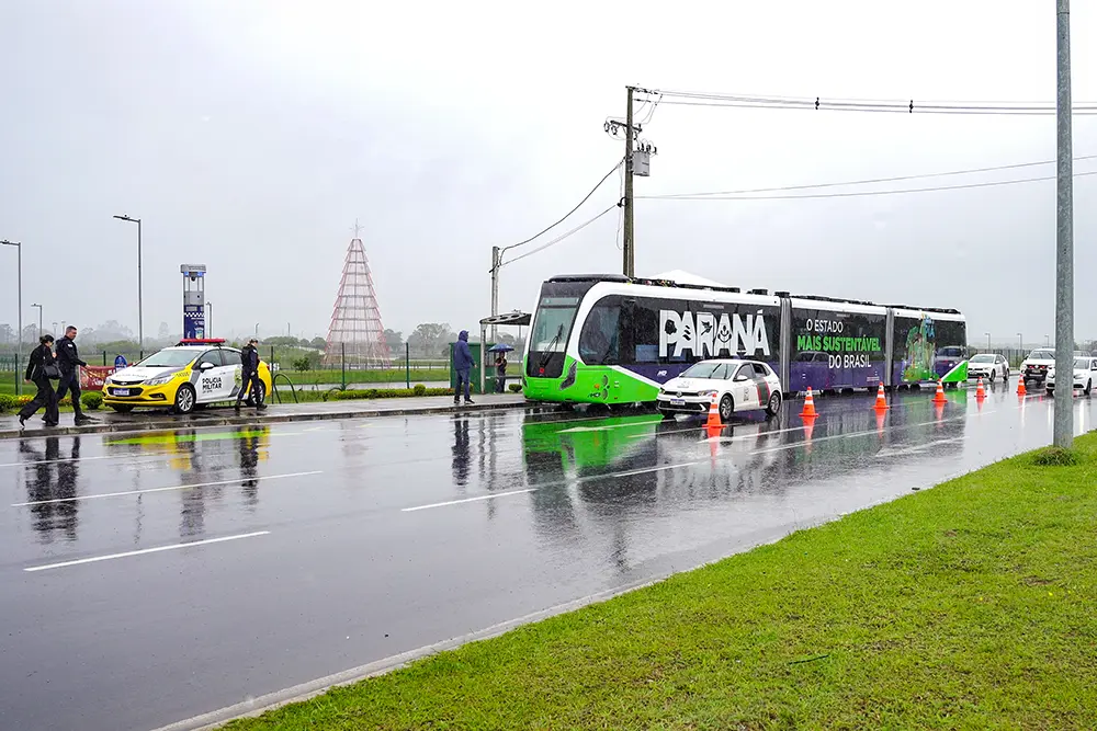 Inédito na América do Sul: Bonde Urbano Digital liga Pinhais e Piraquara 3 bud