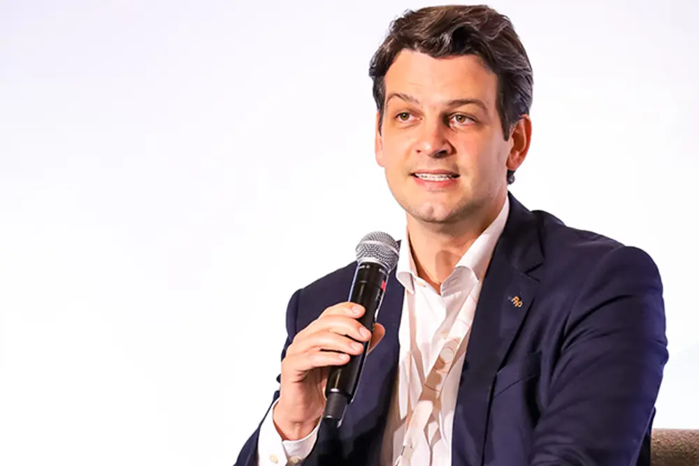 Eduardo Pimentel destaca avanços da educação de Curitiba 9 eduardo pimentel