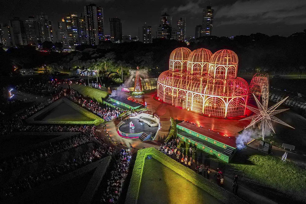 Pimentel prestigia estreia de musical no Jardim Botânico 3 natal jardim botanico