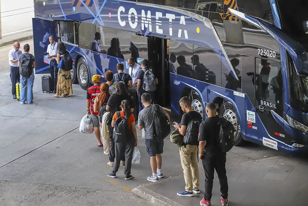 Rodoferroviária de Curitiba espera 500 mil pessoas no fim de ano 7 rodoferroviaria