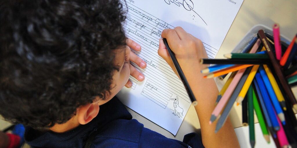 Selo Compromisso com a Alfabetização: como participar e seus objetivos 9 19800707725 ae75b820a5 c Selo Compromisso com a Alfabetização: como participar e seus objetivos