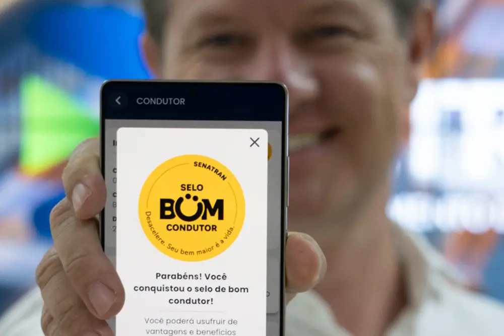 Renovação automática da CNH no Paraná já beneficia 22 mil motoristas 1 bom condutor