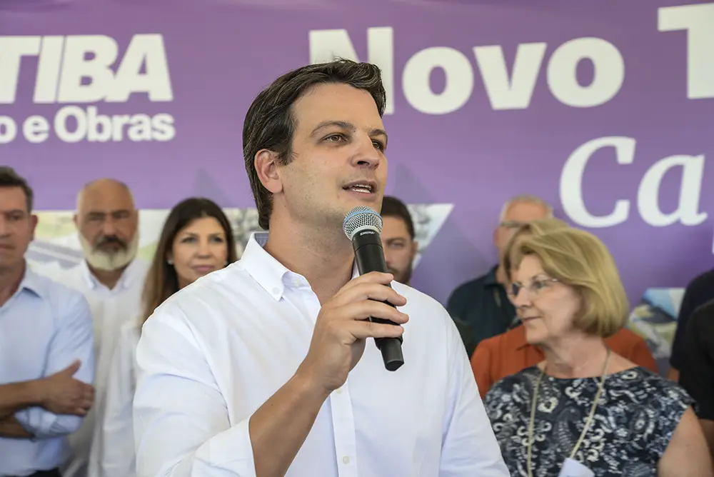 Novo Terminal Capão da Imbuia: Obras beneficiam 100 mil pessoas 9 eduardo pimentel terminal capao imbuia