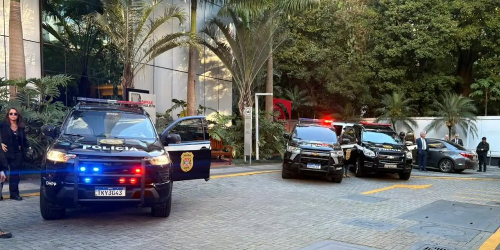 Delegada recém-aprovada presa por ligação com PCC 2 operacao da policia civil em sao paulo Delegada recém-aprovada presa por ligação com PCC