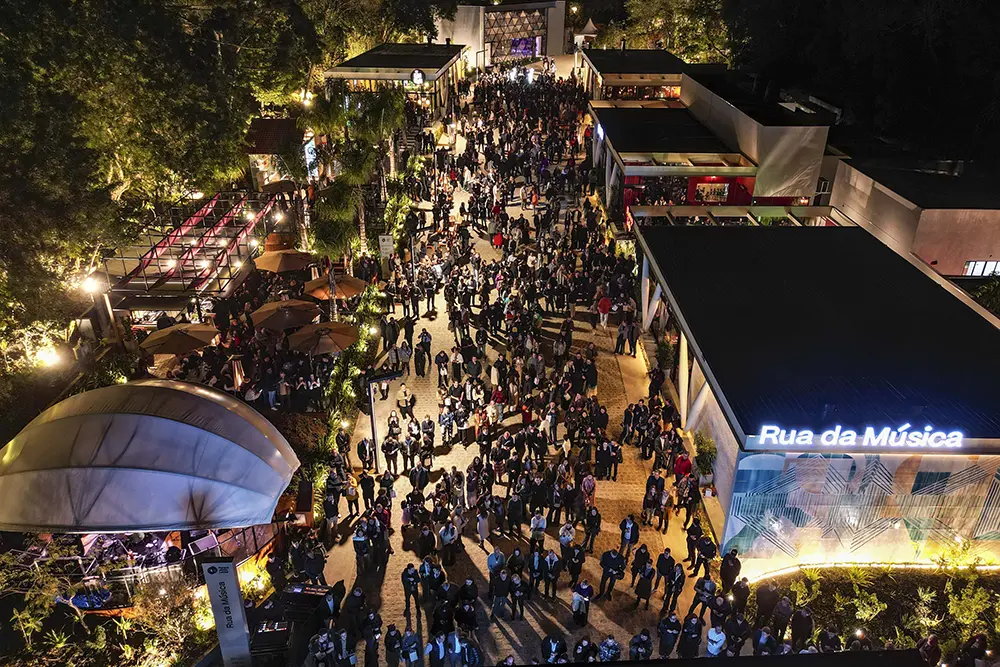 "Brasil Pandeiro" agita o Carnaval na Rua da Música 8 Cred José Fernando Ogura Rua da Música promove programação especial de carnaval