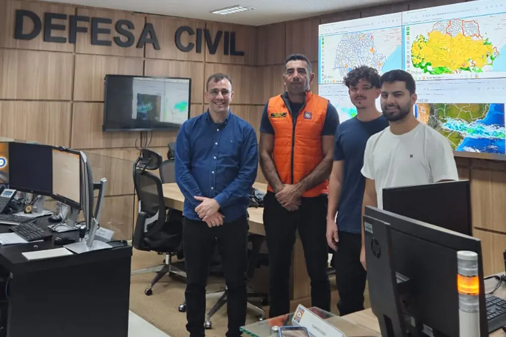 Curitiba estreia alerta Cell Broadcast contra temporais 1 alerta-defesa