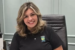 Ana Paula Cordeiro Mendes, secretária de Governo de Pinhais