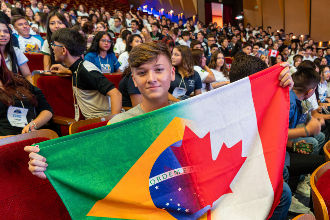 Ganhando o Mundo 2027: inscrições e intercâmbio gratuito no exterior 6 lucas fermin dsc06039 Ganhando o Mundo 2027: inscrições e intercâmbio gratuito no exterior