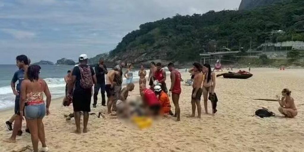 Acidente fatal de asa delta em São Conrado, Rio 1 morte em queda asa delta 210226 widexl Acidente fatal de asa delta em São Conrado, Rio