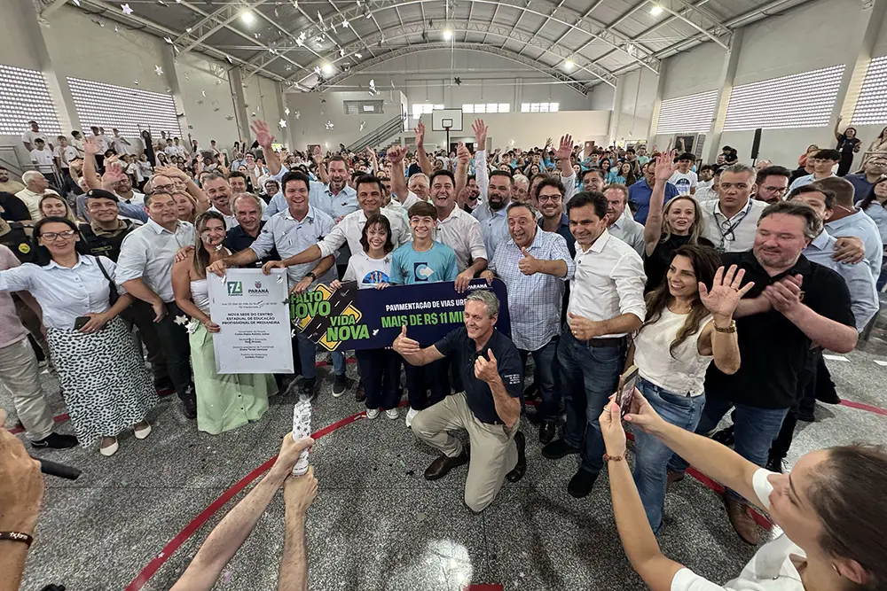 Ratinho Junior entrega CEEP em Medianeira e encerra ciclo de obras paradas no PR 4 ratinho junior medianeira