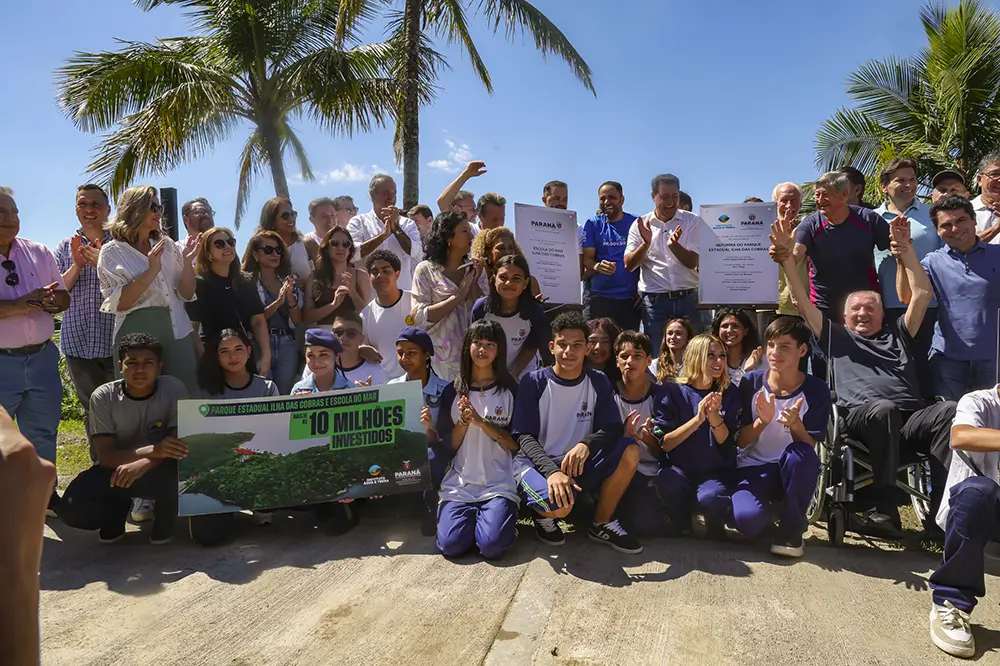 Ilha das Cobras: Ratinho Junior encerra era de privilégios 1 Ratinho Junior põe fim aos privilégios no Paraná