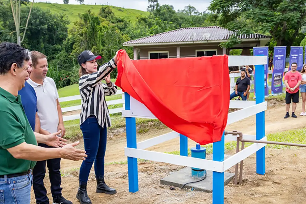 Rio Branco do Sul inaugura rede de água em Três Barras da Ribeira 8 A inauguração do sistema representa um marco na dignidade das famílias de Três Barras da Ribeira
