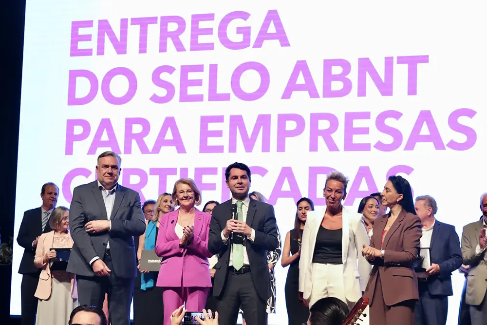 Alexandre Curi destaca defesa da mulher e recorde de bancada 3 alexandre curi