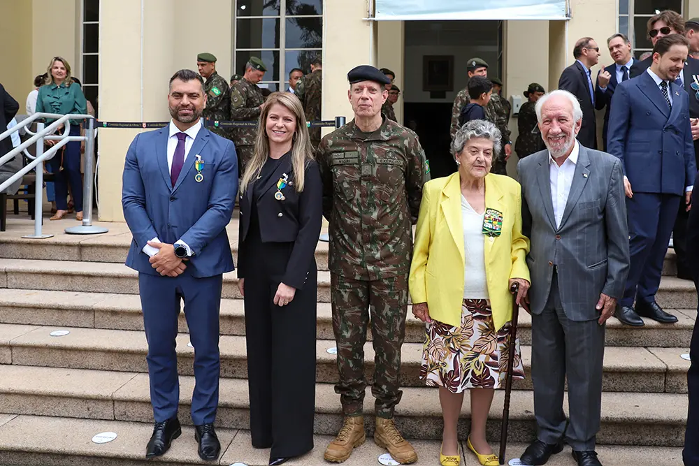 Monte Castelo 81 Anos: Piana homenageia heróis da FEB em Curitiba 1 darci piana expedicionarios