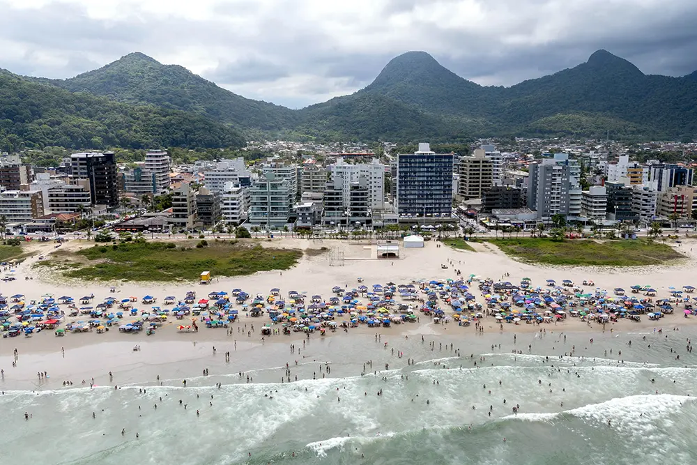 Ponte de Guaratuba impulsiona mercado imobiliário e dobra o comércio 1 O setor imobiliário é o primeiro a sentir os reflexos positivos dessa integração