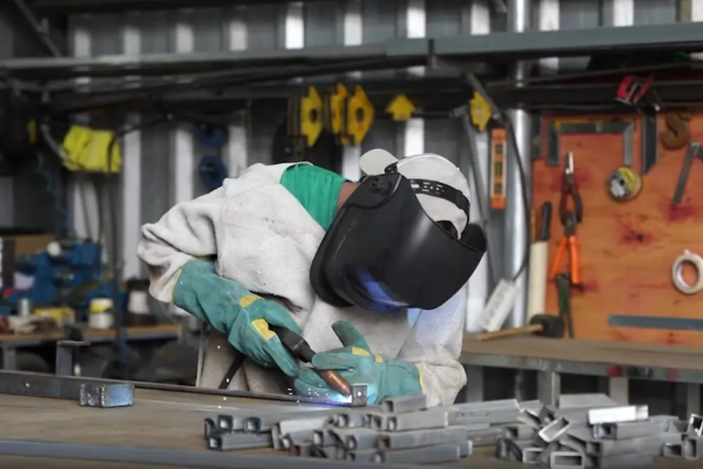 Prefeitura de Pinhais alerta para riscos de improvisação e pressa em locais de trabalho 6 Planejamento prévio das atividades laborais evita acidentes e garante que o trabalhador retorne para casa com saúde