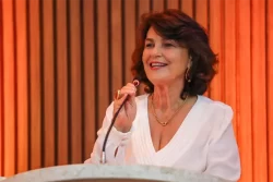 Deputada Cristina Silvestri, autora do projeto voltado ao controle da obesidade