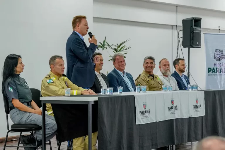 Prefeito Helder Lazarotto participa de encontro institucional do programa Mulher Segura em Colombo