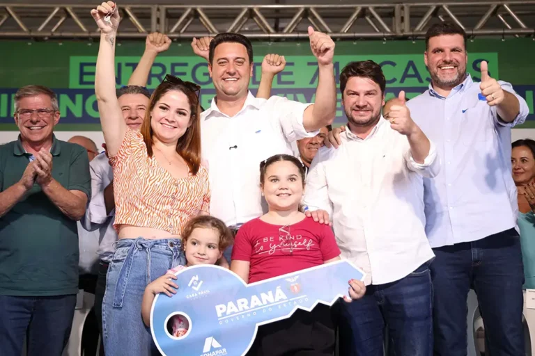 Para o governador Ratinho Junior, o Casa Fácil Paraná se tornou referência no Brasil em política habitacional