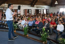 O prefeito Eduardo Pimentel abriu o Dia da Mobilização pela Promoção da Saúde e Qualidade de Vida do Servidor