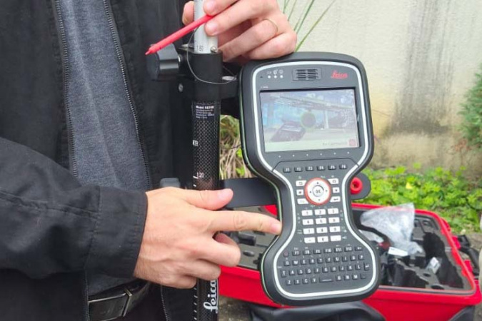 IAT Agiliza georreferenciamento com Tecnologia Suíça de satélite 3 gnss 5 carlos vicelli sedest IAT Agiliza georreferenciamento com Tecnologia Suíça de satélite