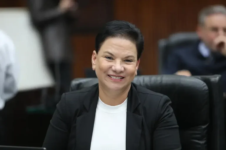 Deputada Marli Paulino