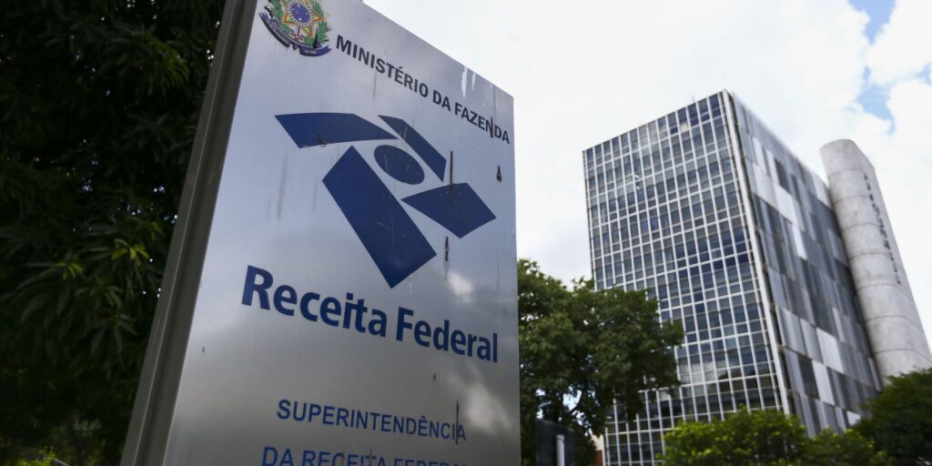 mcam20022020 4 Receita Federal paga lote recorde de restituição do IR
