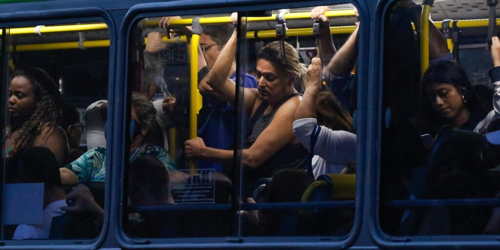 InfoGripe: Aumento de Internações por VSR e gripe no Brasil 3 mg 2571 2 0 InfoGripe: Aumento de Internações por VSR e gripe no Brasil