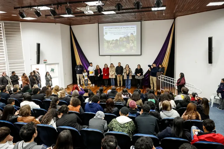 Município de Pinhais debate políticas públicas voltadas à infância e adolescência durante encontro no Cenforpe 2