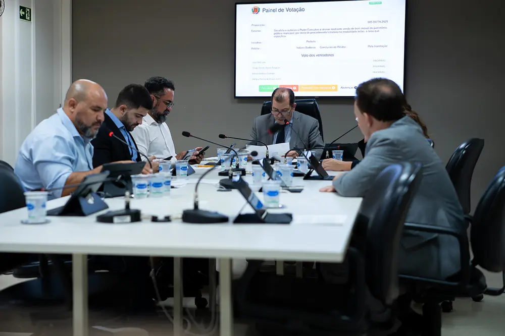 Comissão de Economia da Câmara Municipal de Curitiba é composta por nove vereadores e fiscaliza a aplicação dos recursos do município