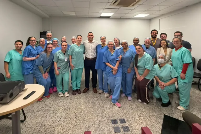 Equipes multidisciplinares do Complexo Hospitalar do Trabalhador realizam procedimentos cirúrgicos de alta complexidade pelo SUS