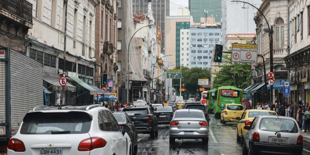 0d4a6372 Adesivos eleitorais: como proteger seu seguro auto na campanha