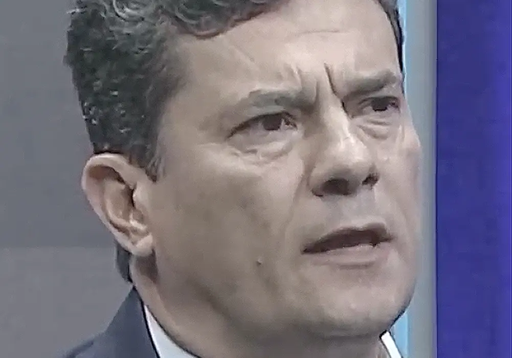 moro sabatina Moro admite que recebeu salário disfarçado de auxílio-moradia