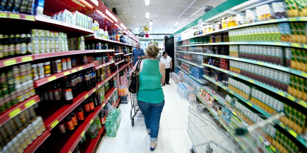 supermercados dia 8 IGP-M Sobe em Setembro: o que Significa a alta de 3,34% em 12 meses