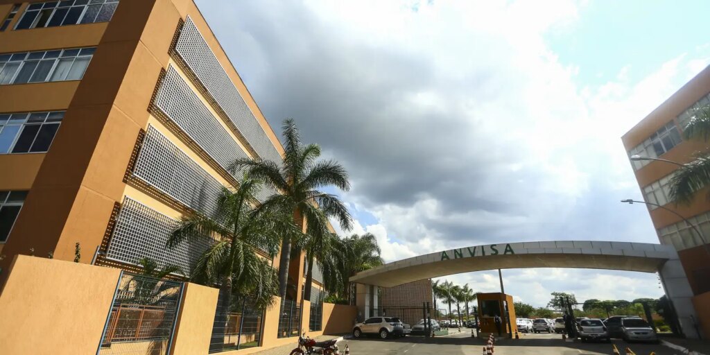 11 11 2020 sede anvisa 5 0 Anvisa proíbe venda e recolhe produtos cosméticos e saneantes