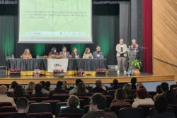 Representantes e pesquisadores participam da abertura do Congresso Internacional de Ensino no campus da UTFPR