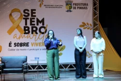 Durante a abertura da programação, a prefeita Rosa Maria destacou a relevância de transformar o bem-estar psicológico em uma pauta permanente e acessível na gestão pública